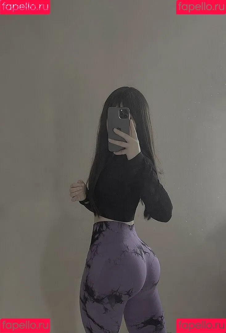 Genesiscruzm Onlyfans Photo Gallery 