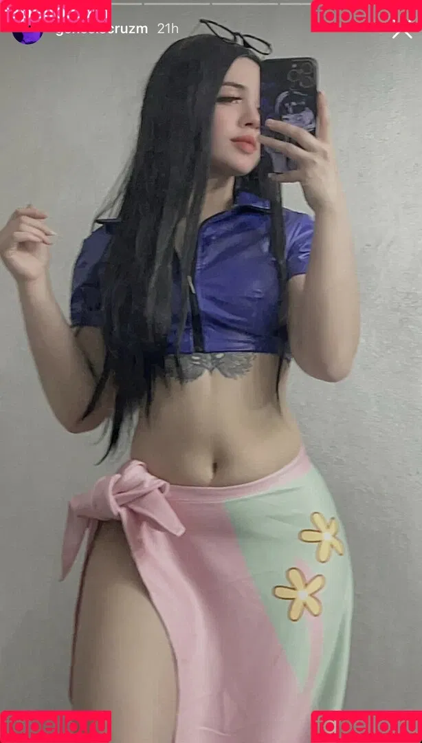 Genesiscruzm Onlyfans Photo Gallery 