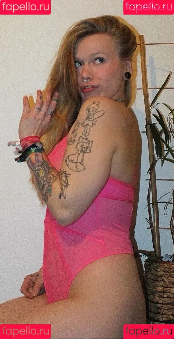 vanny_flowerchild Onlyfans Photo Gallery 