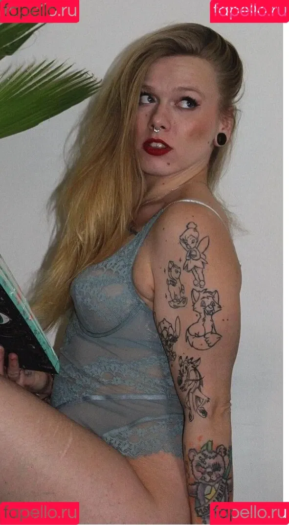 vanny_flowerchild Onlyfans Photo Gallery 