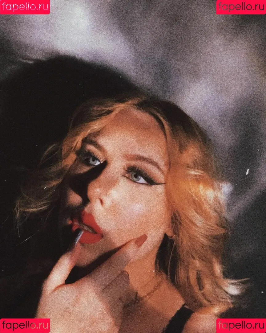 Stefanie Onlyfans Photo Gallery 
