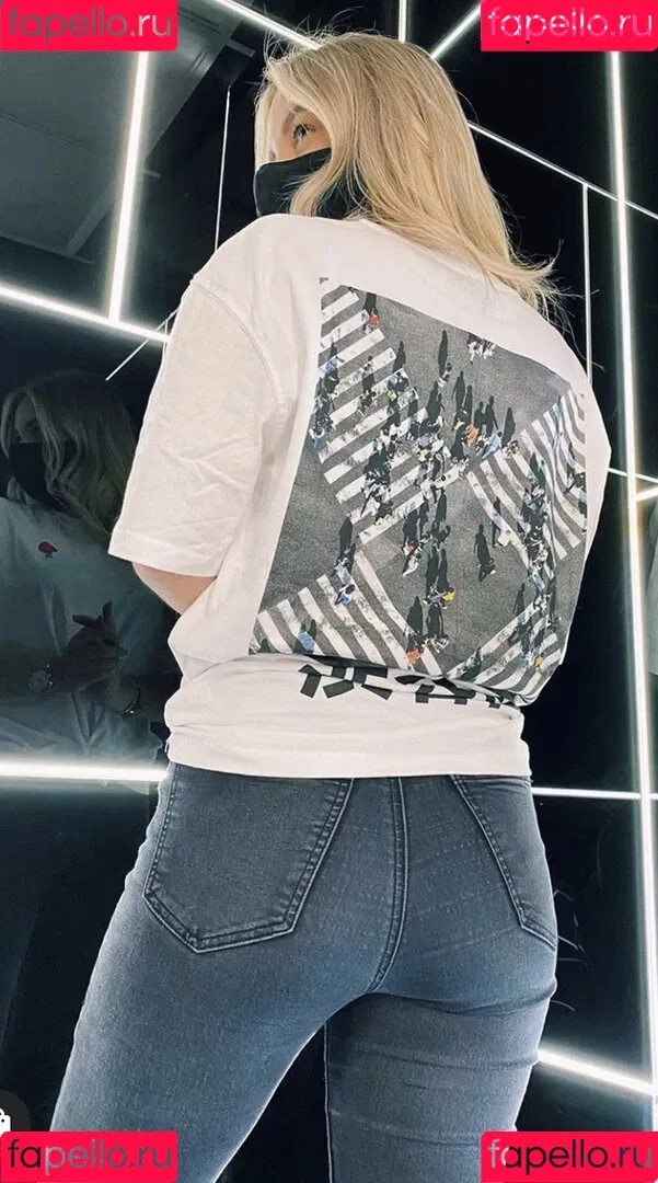 Dagi Bee Onlyfans Photo Gallery 