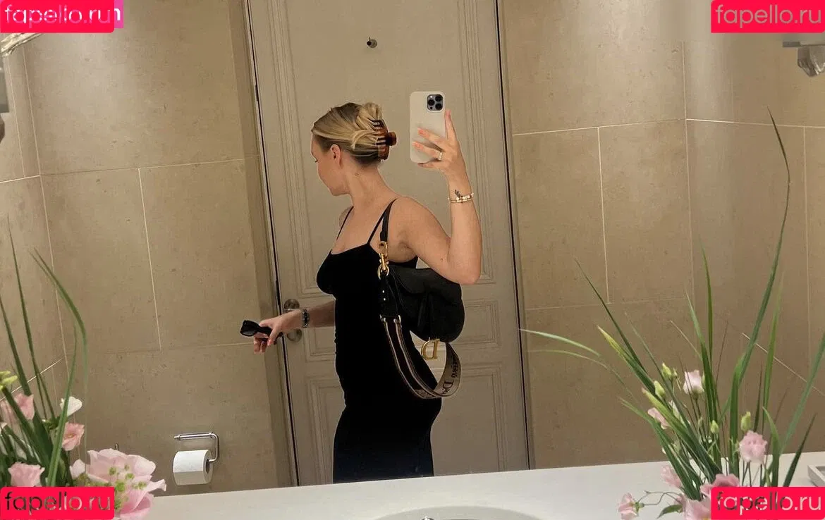 Dagi Bee Onlyfans Photo Gallery 