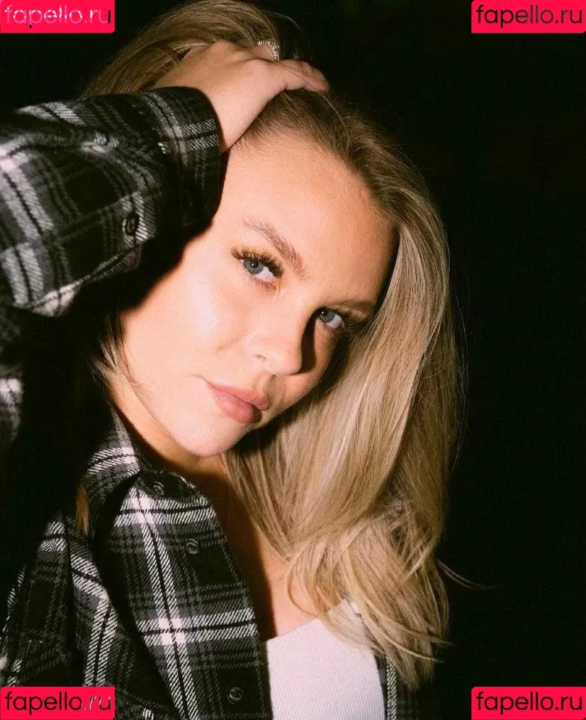Dagi Bee Onlyfans Photo Gallery 