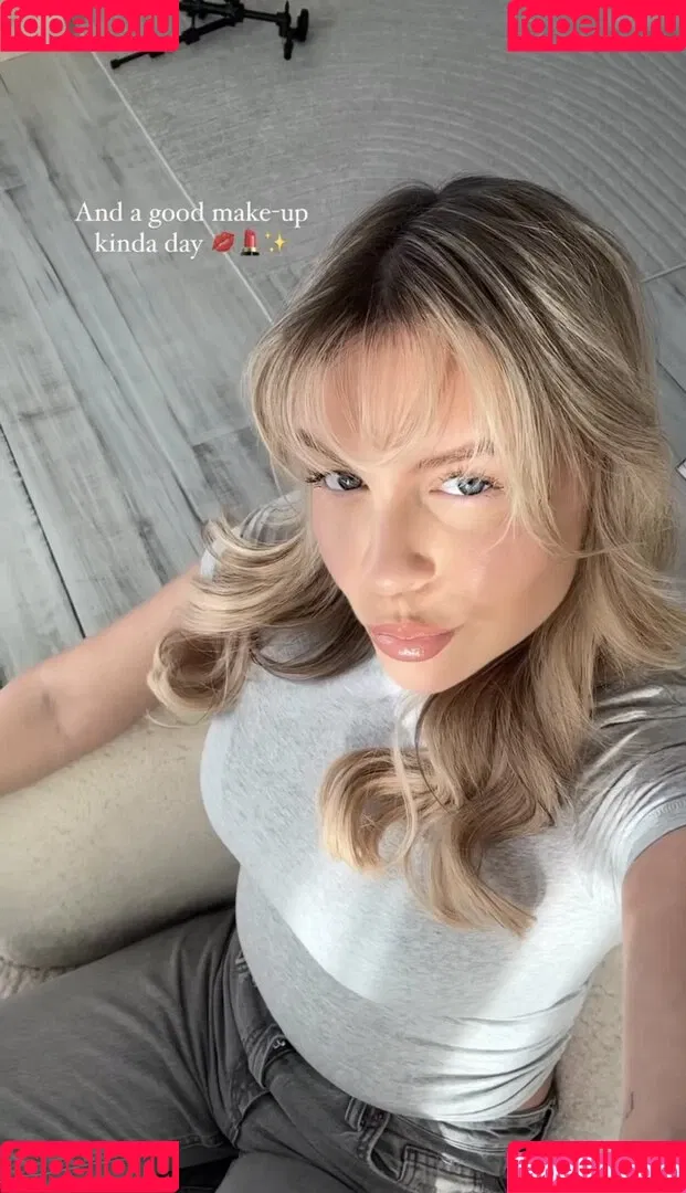Dagi Bee Onlyfans Photo Gallery 