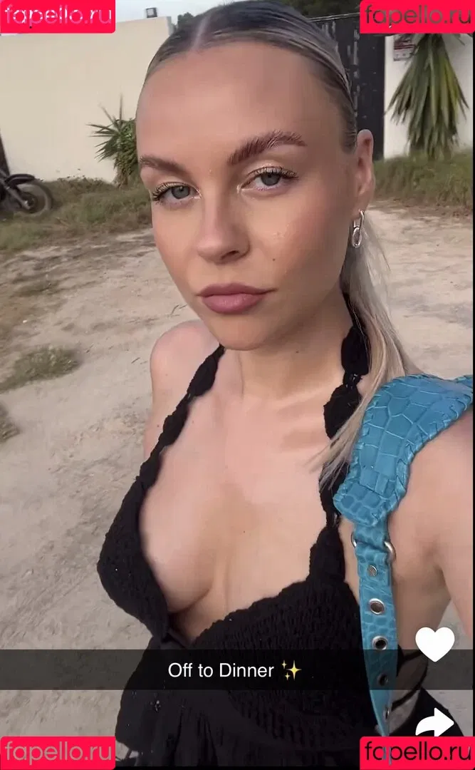 Dagi Bee Onlyfans Photo Gallery 
