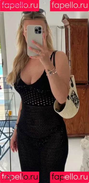 Dagi Bee Onlyfans Photo Gallery 