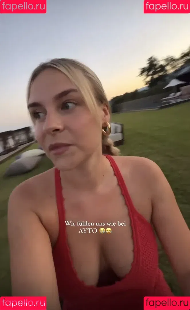 Dagi Bee Onlyfans Photo Gallery 