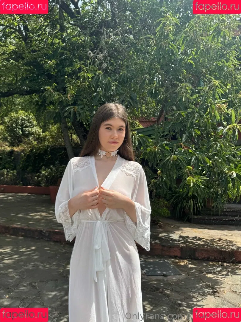 marichka18 Onlyfans Photo Gallery 
