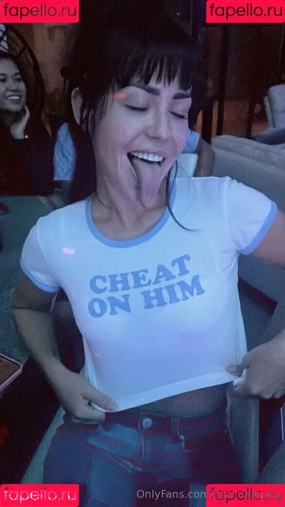 itsalinalopez Onlyfans Photo Gallery 