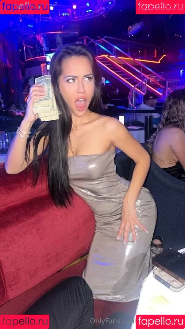 itsalinalopez Onlyfans Photo Gallery 