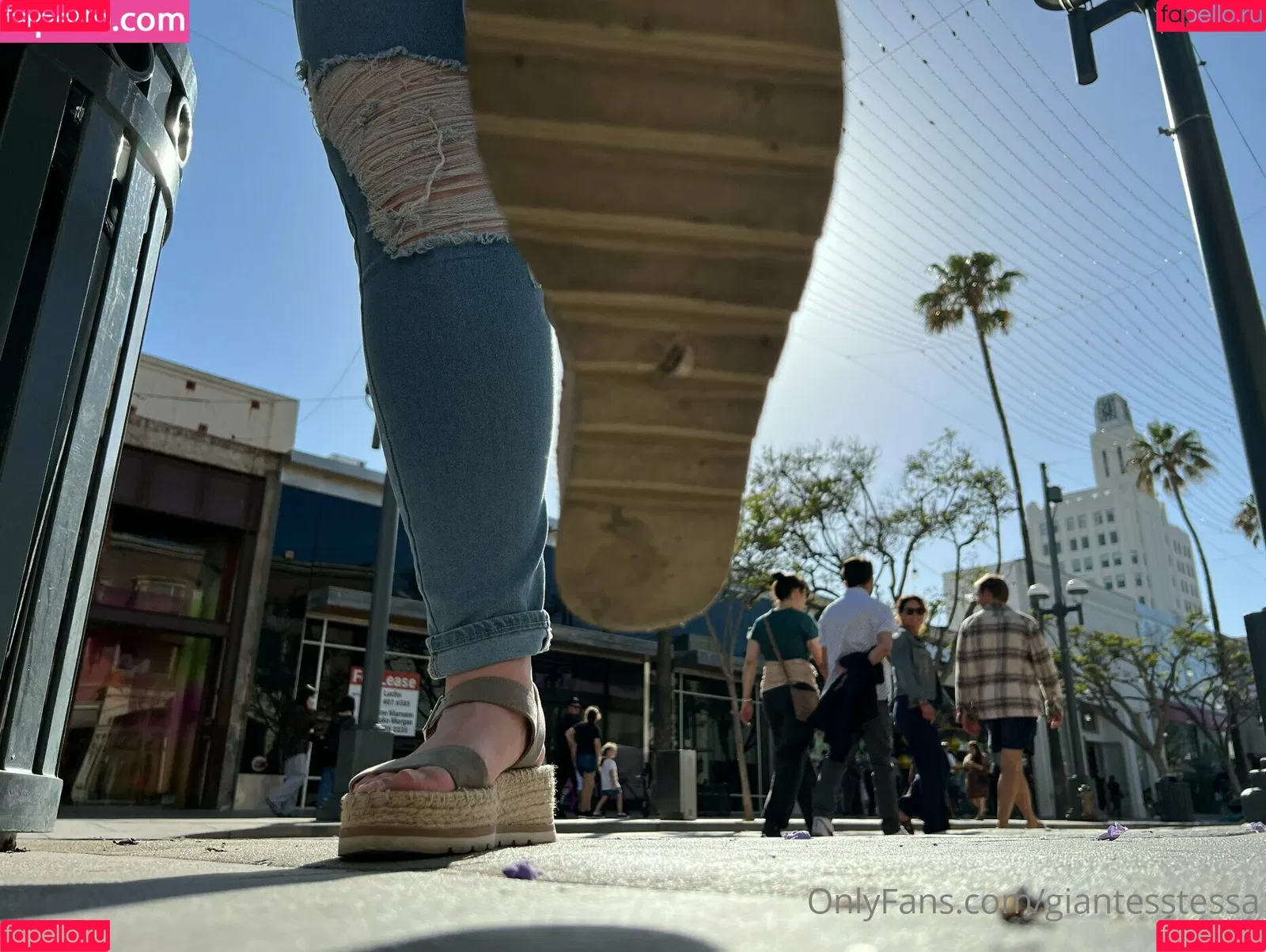 giantesstessa Onlyfans Photo Gallery 
