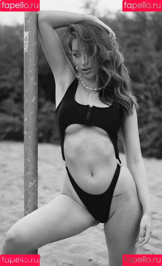 Gretathn Onlyfans Photo Gallery 