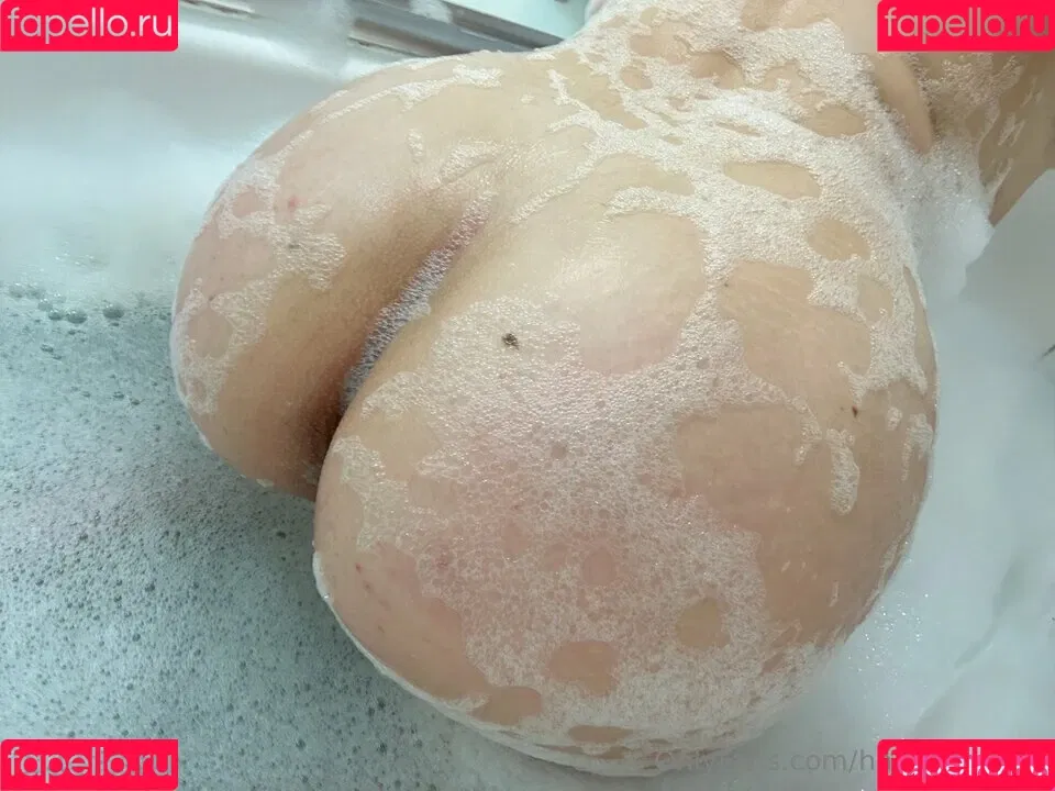 happynuudel Onlyfans Photo Gallery 
