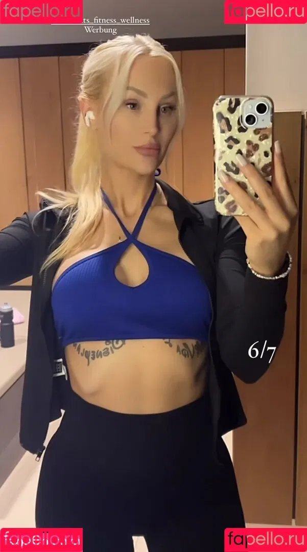 Giulie Hope Santana Onlyfans Photo Gallery 