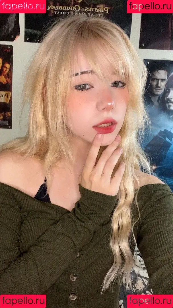 ashisbees Onlyfans Photo Gallery 