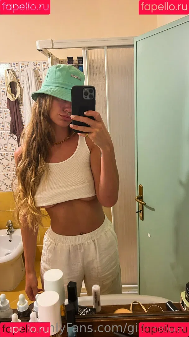 gigimodel Onlyfans Photo Gallery 
