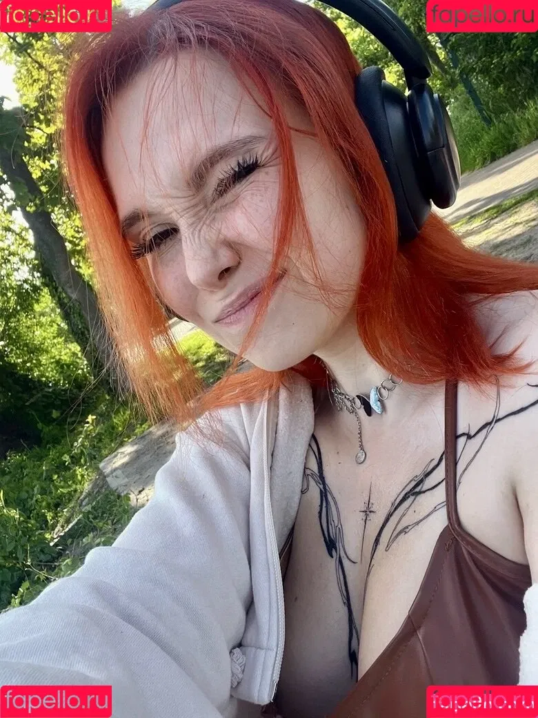 Feedeline Onlyfans Photo Gallery 