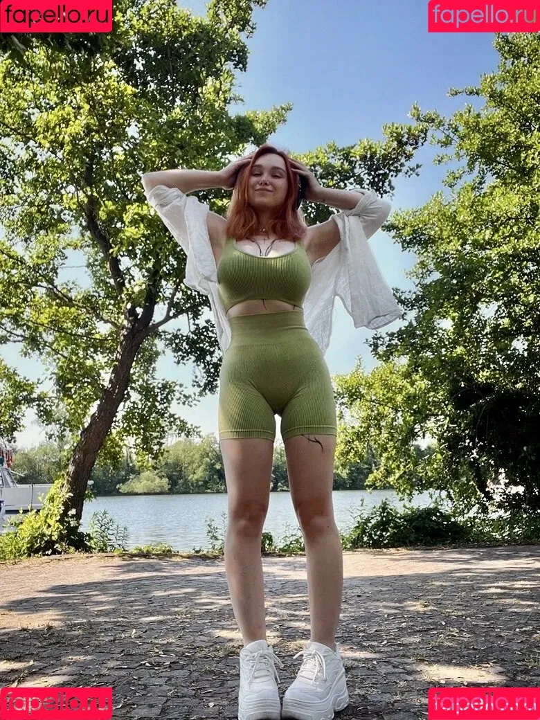 Feedeline Onlyfans Photo Gallery 