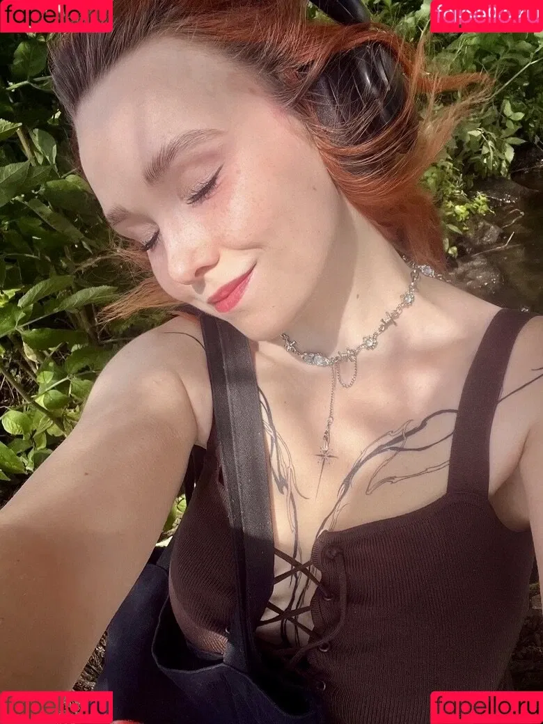 Feedeline Onlyfans Photo Gallery 