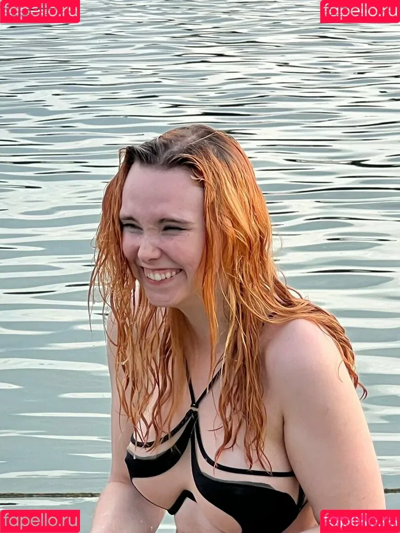 Feedeline Onlyfans Photo Gallery 