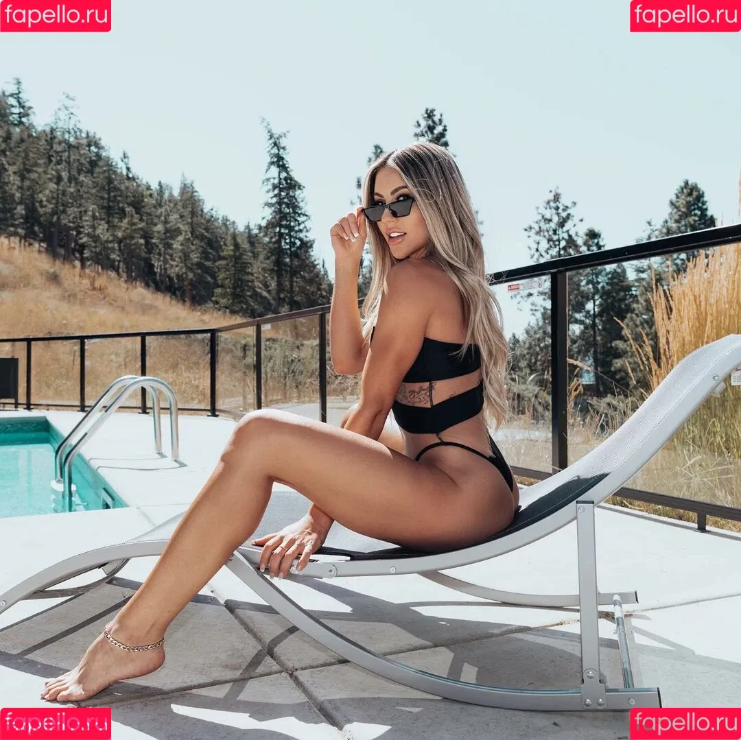 Danielle Vaughan Onlyfans Photo Gallery 