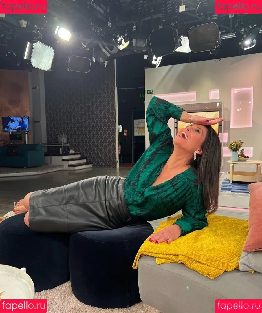 Vanessa Blumhagen Onlyfans Photo Gallery 