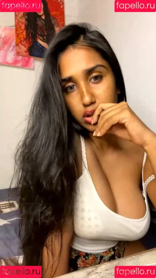 Scarlett M Rose Onlyfans Photo Gallery 