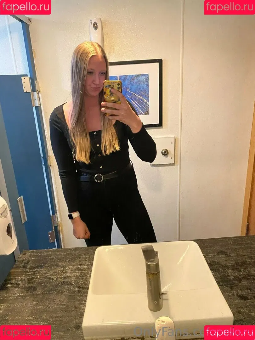 its-kt Onlyfans Photo Gallery 