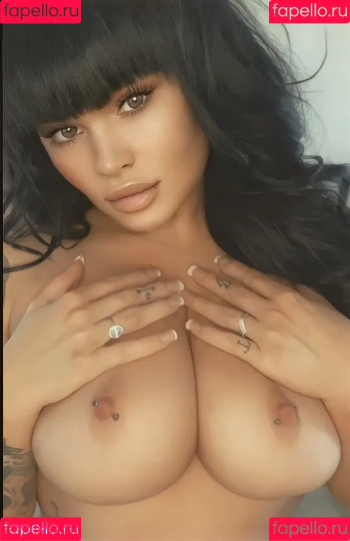Nicole Tyson Onlyfans Photo Gallery 