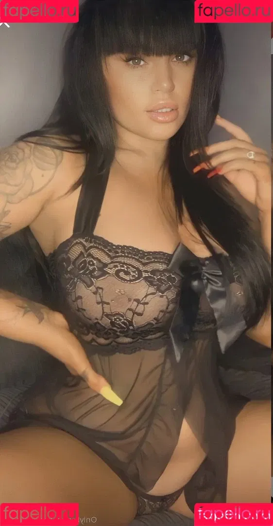 Nicole Tyson Onlyfans Photo Gallery 