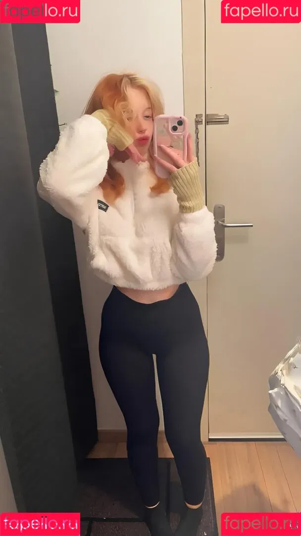 mitsarin Onlyfans Photo Gallery 