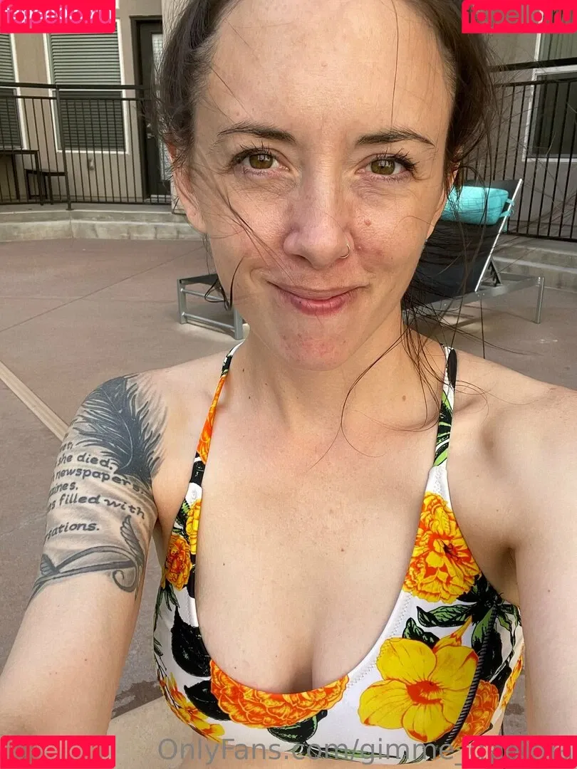 gimme_gemma Onlyfans Photo Gallery 