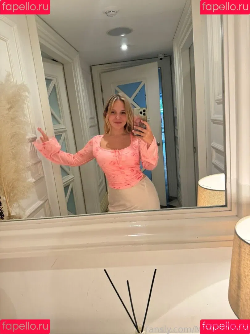 MonroCocos Onlyfans Photo Gallery 