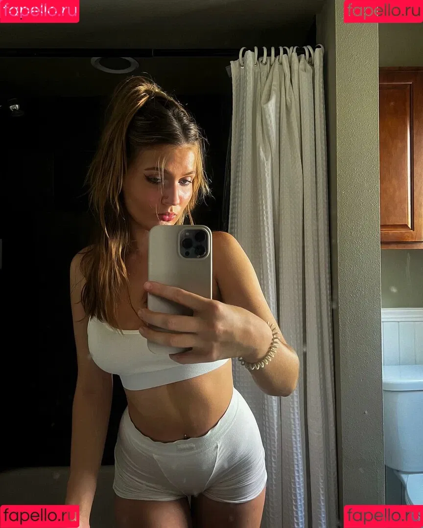 Ella Bleu Onlyfans Photo Gallery 