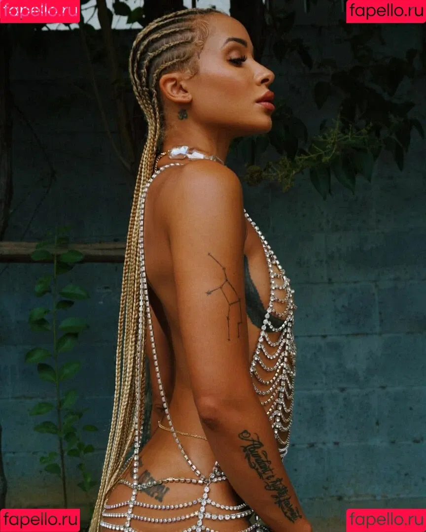 Tanaya Henry Onlyfans Photo Gallery 