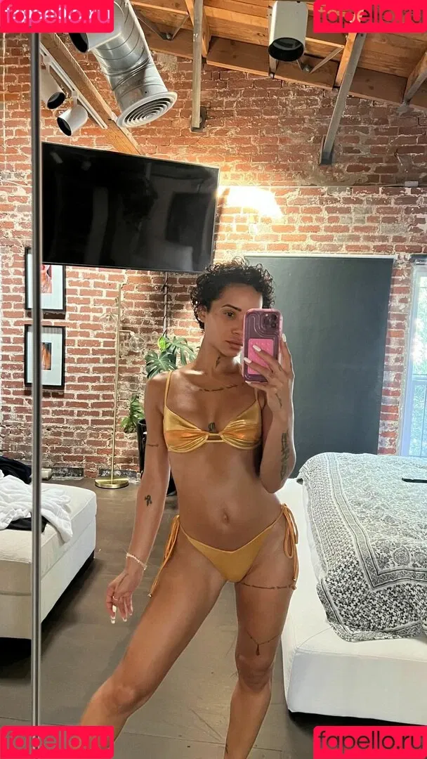 Tanaya Henry Onlyfans Photo Gallery 