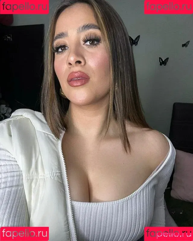 Arely Mayorga Onlyfans Photo Gallery 