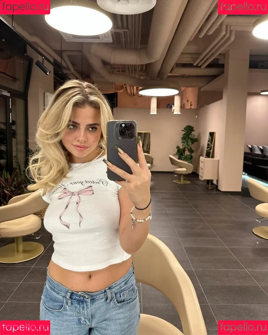 Mathilda.mkh Onlyfans Photo Gallery 