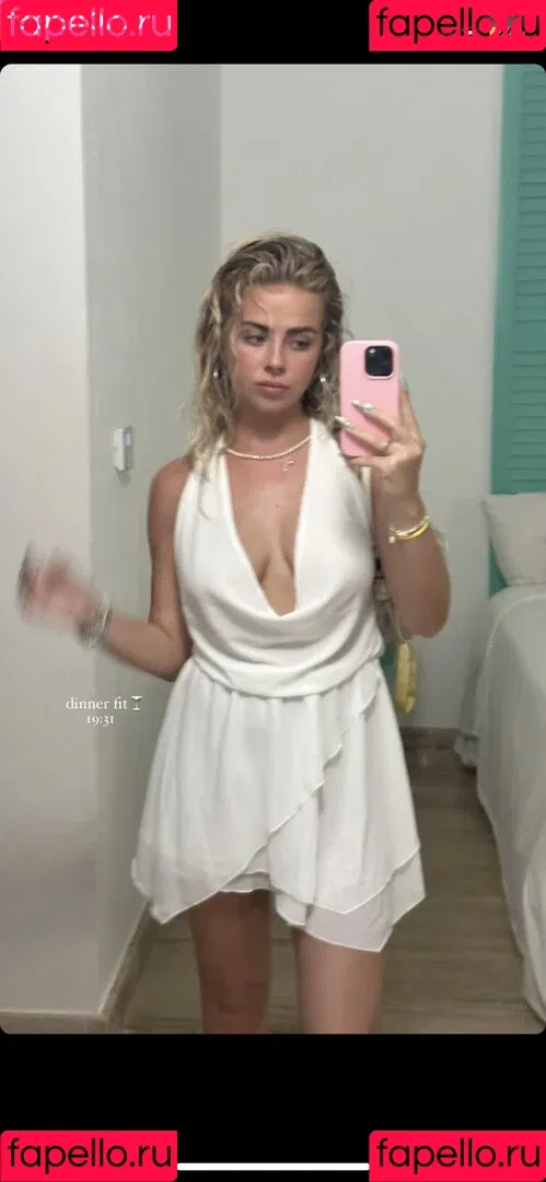 Mathilda.mkh Onlyfans Photo Gallery 
