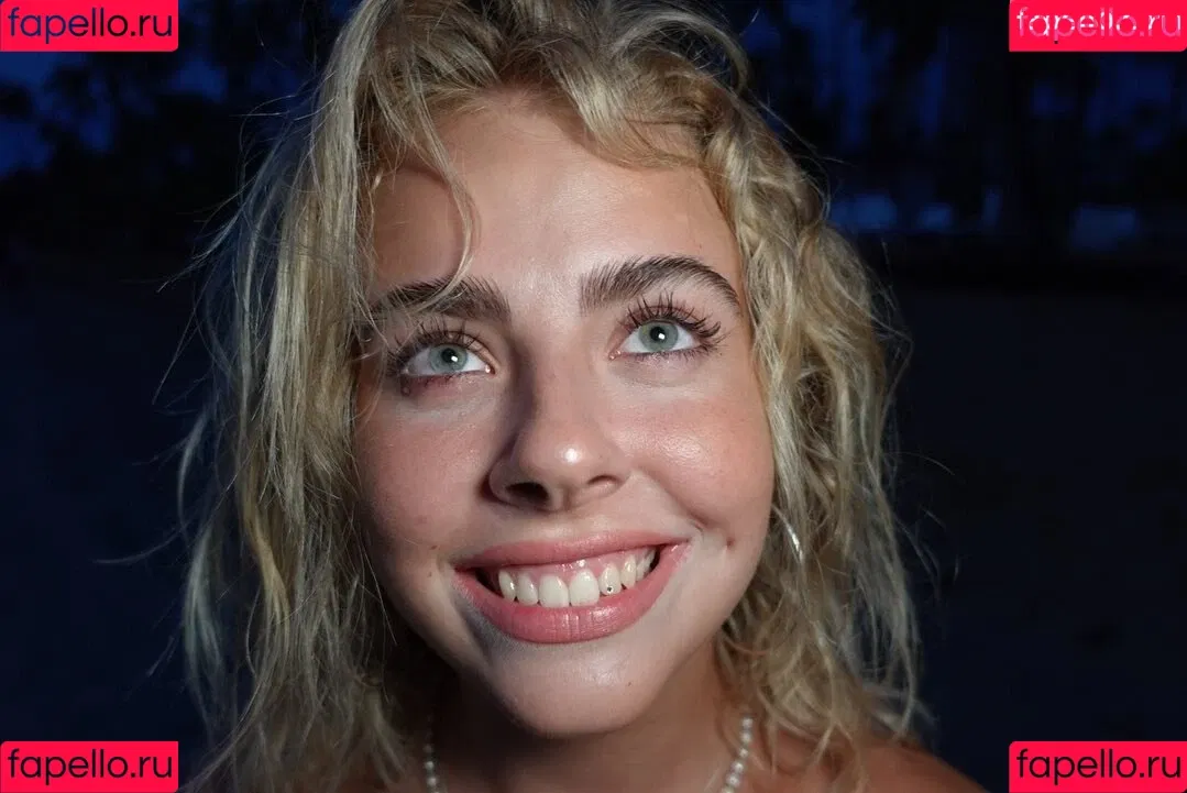 Mathilda.mkh Onlyfans Photo Gallery 