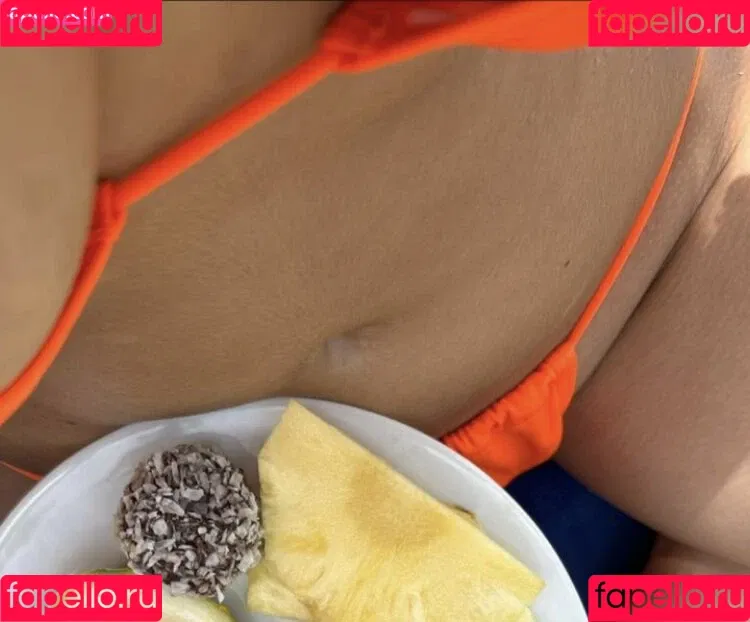 Mathilda.mkh Onlyfans Photo Gallery 