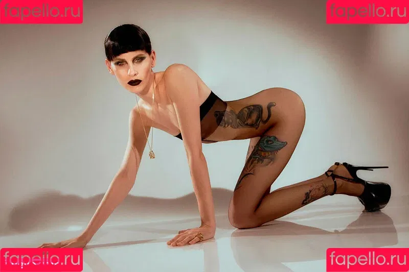 Milena Smit Onlyfans Photo Gallery 