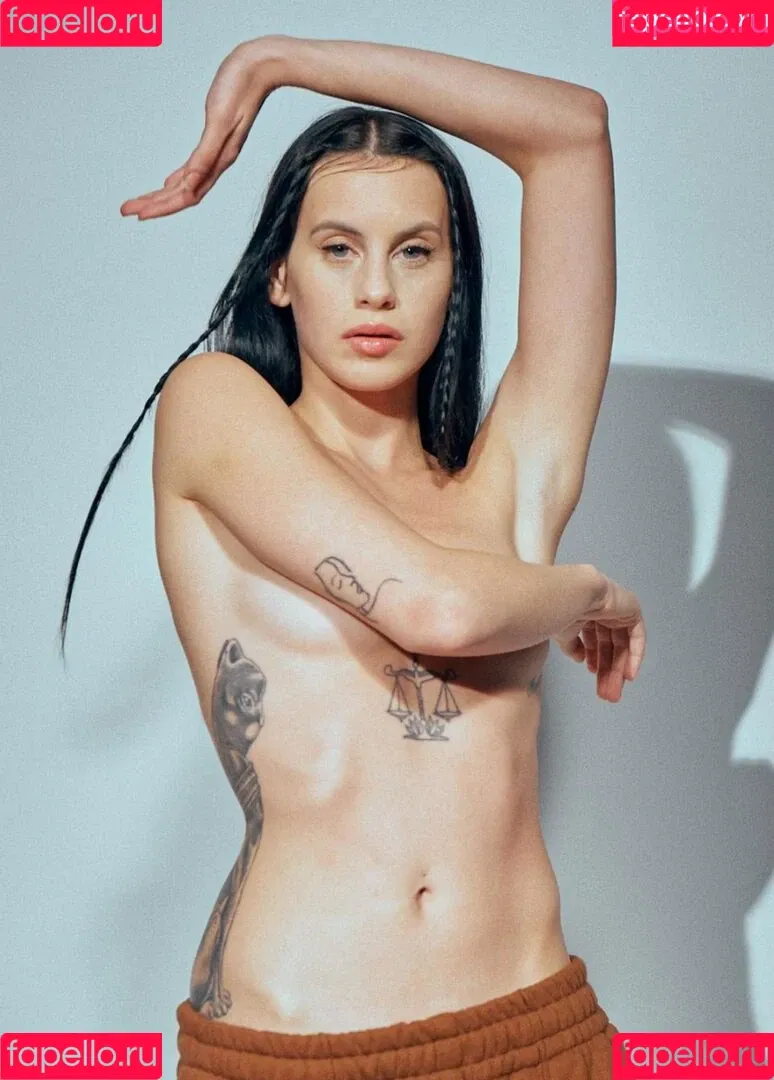 Milena Smit Onlyfans Photo Gallery 