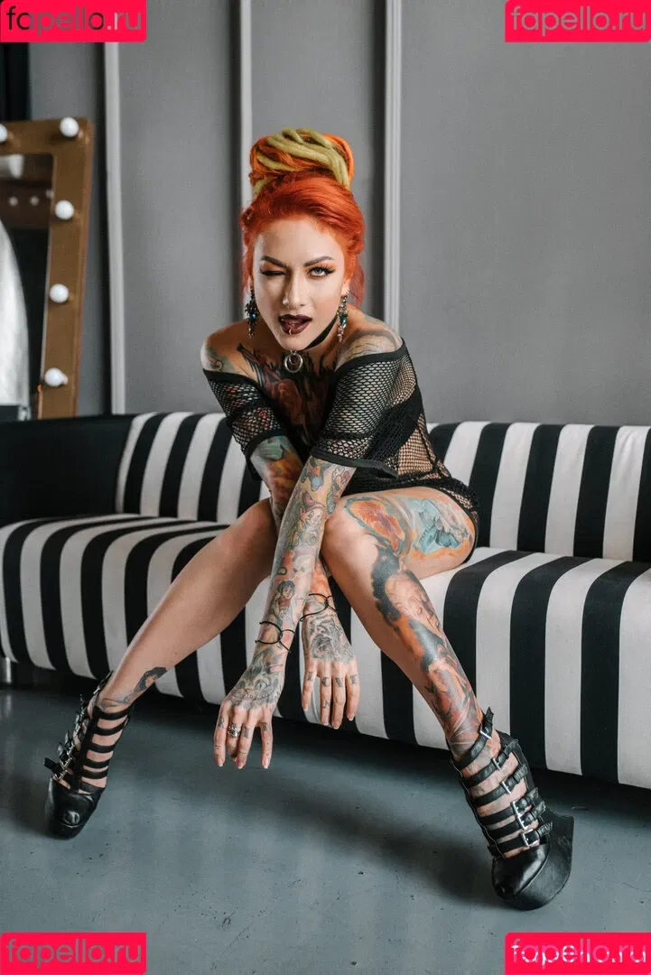 Lena Scissorhands Onlyfans Photo Gallery 