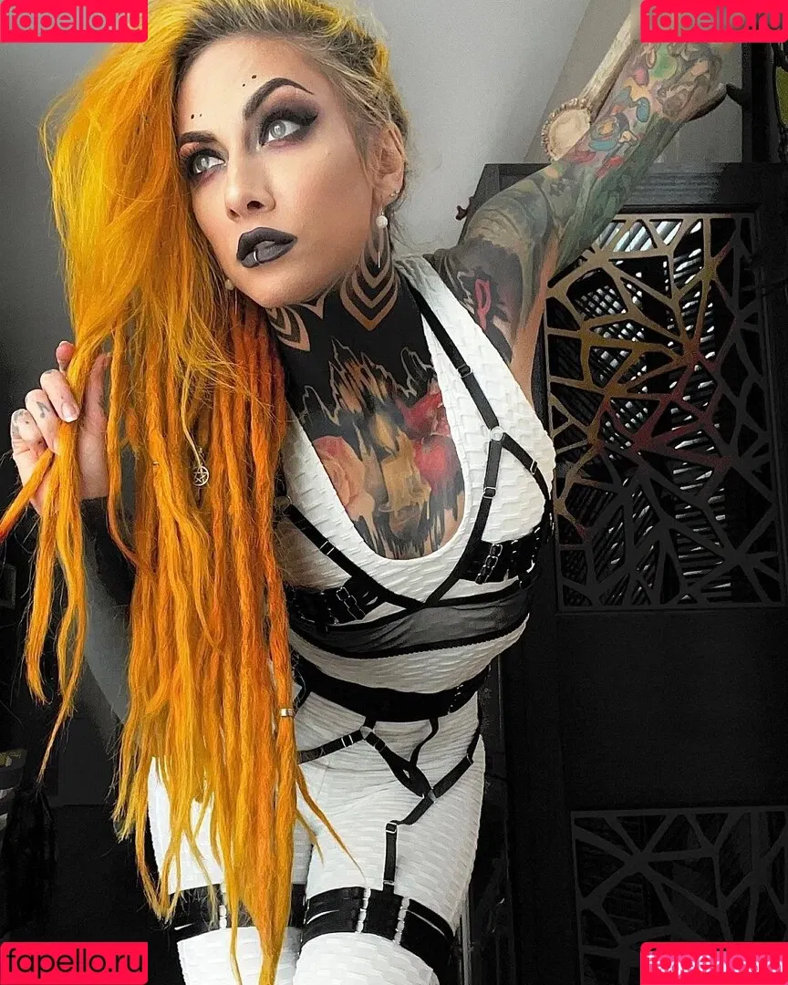 Lena Scissorhands Onlyfans Photo Gallery 