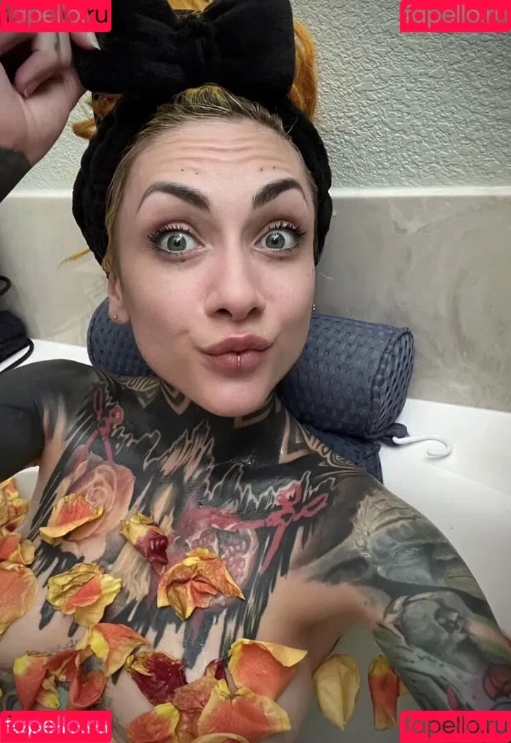 Lena Scissorhands Onlyfans Photo Gallery 