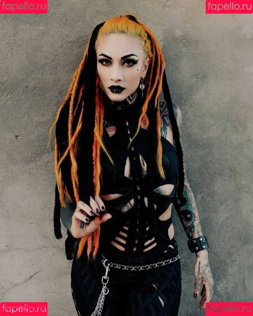 Lena Scissorhands Onlyfans Photo Gallery 