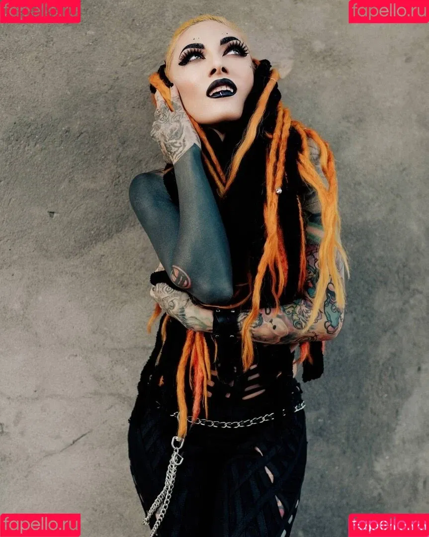 Lena Scissorhands Onlyfans Photo Gallery 