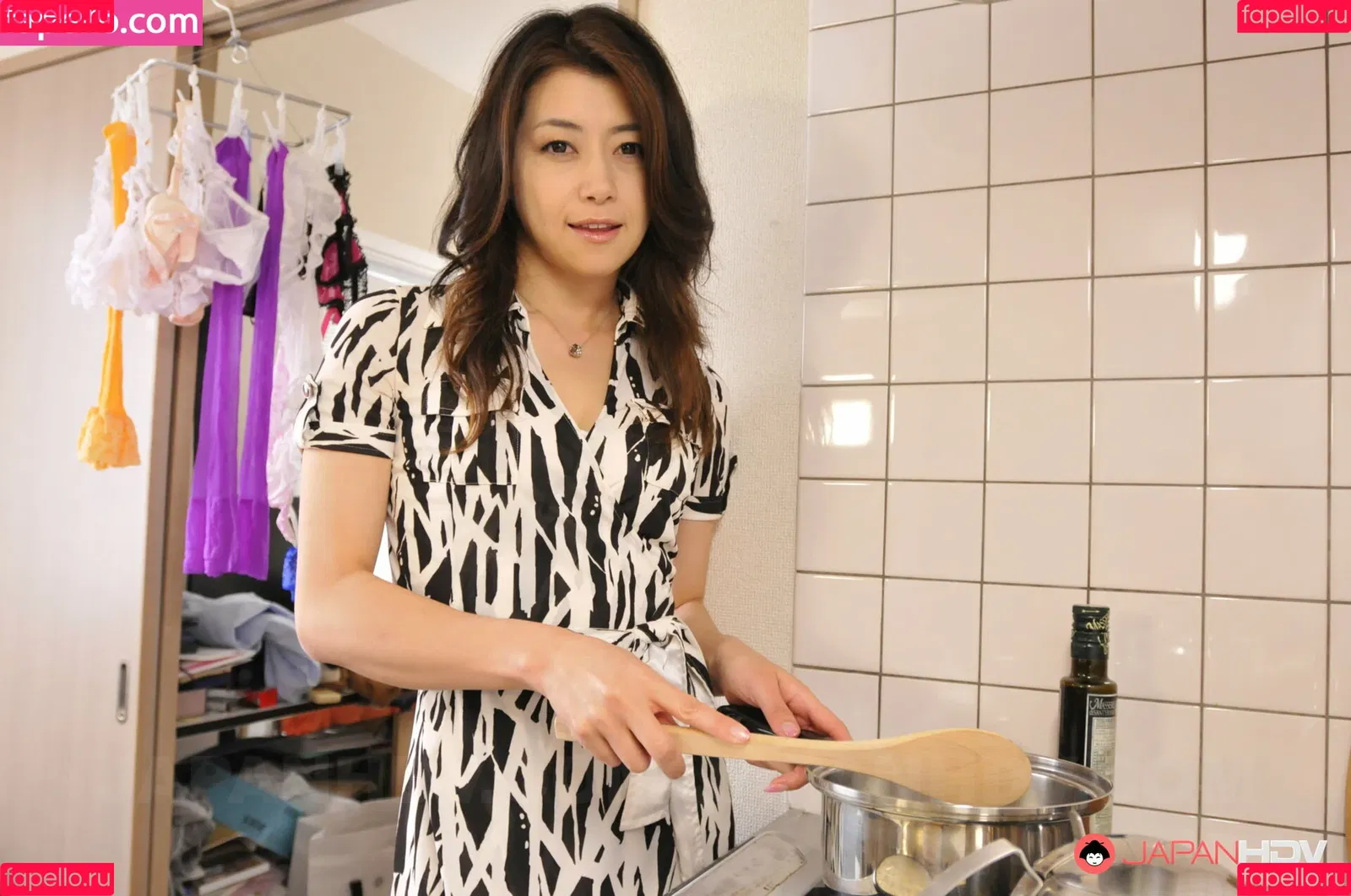 Maki Hojo Onlyfans Photo Gallery 